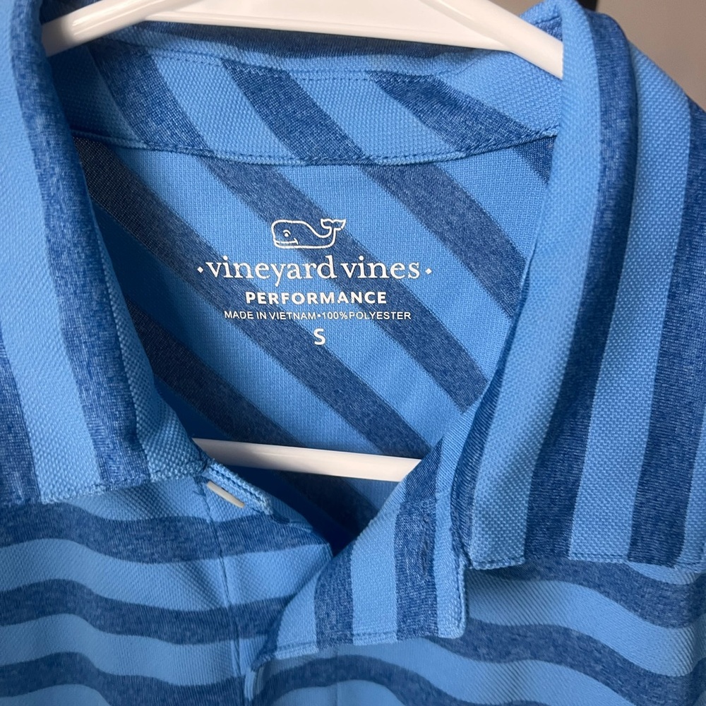 Men’s polo shirt bundle: US polo assn, polo golf, vineyard vines, all size small - Picture 6 of 7